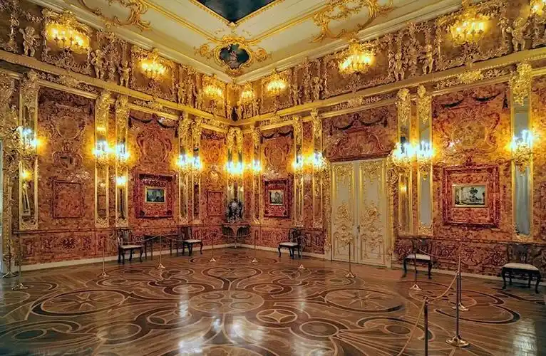 琥珀黄金装饰 探秘世界第八大奇迹琥珀宫