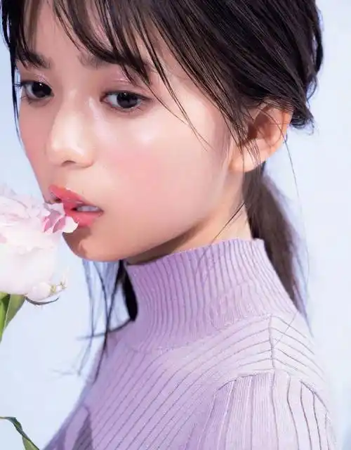 演员 宇宙少女成员毕业于首尔表演艺术高中1998年4月