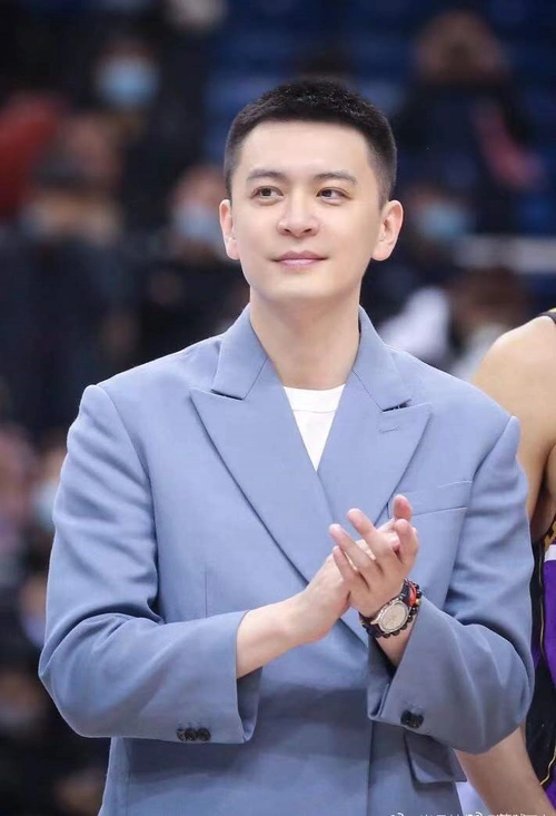 cba第一帅杨鸣:他的帅,当今娱乐圈无人可以复制