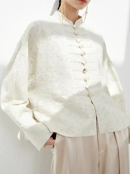 新中式的清雅韵味旗袍领盘扣夹克