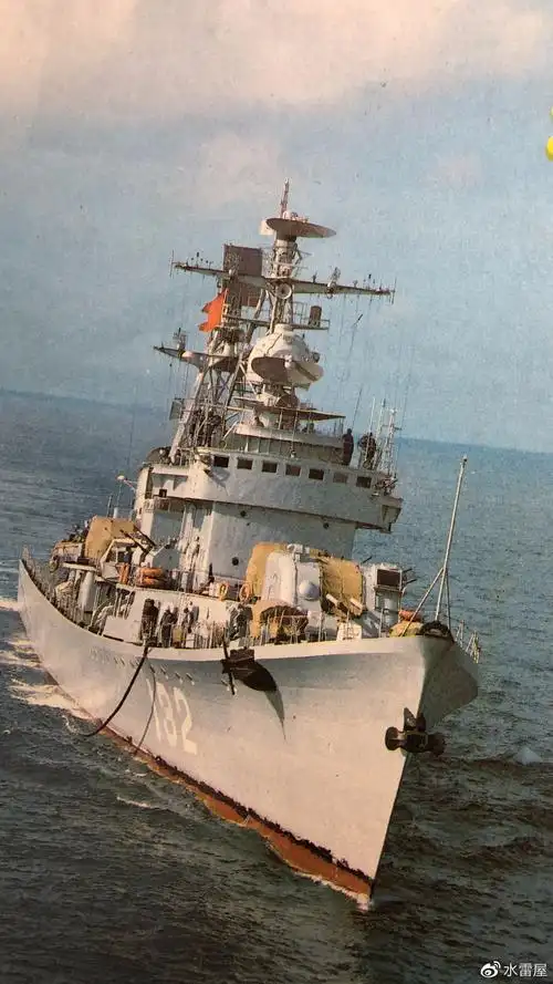 佛系考证关于国舰色一人民海军舰艇涂装发展变迁