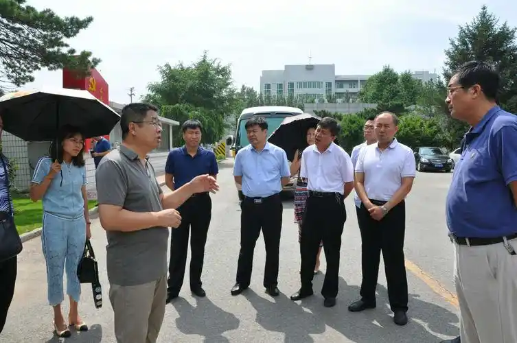 市人大视察团领导一行来我公司视察