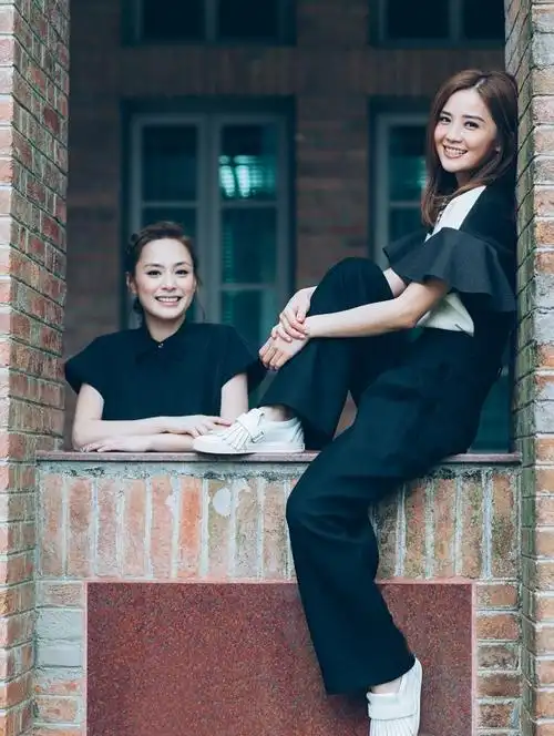 twins代言费_twins代言报价_twins商演价格_twins出场费_twins肖像