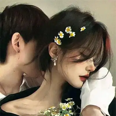 巨甜无比男女同框情侣头像真人图