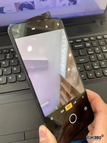 opporeno升降式摄像头 - 手机通讯-钦州360网 - 讲述老百姓身边的故事