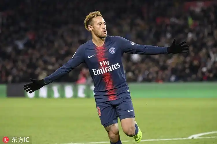 巴黎2-1里尔,开局12连胜创欧洲纪录,姆巴佩,内马尔破门