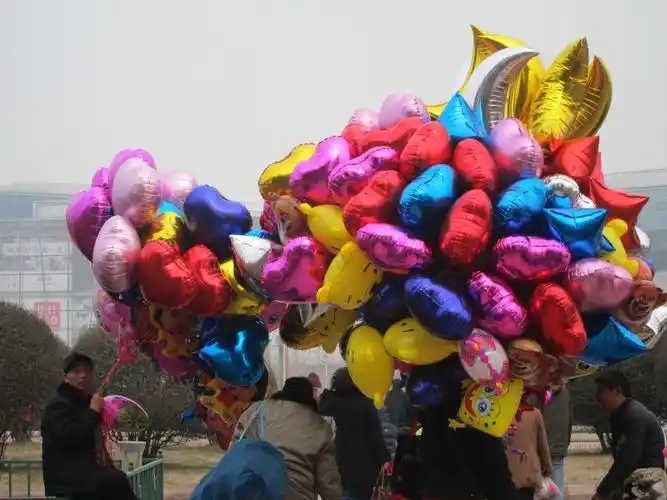 氢气球销售遭遇"监管真空"