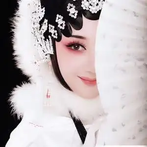 越剧蒋昕彤头像