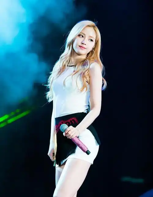apink的门面 孙娜恩 舞台上,有一种独特魅力