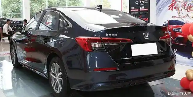 一车难求的本田大轿跑! 曾加价到手软卖到17万, 现最低8万多|新车|中