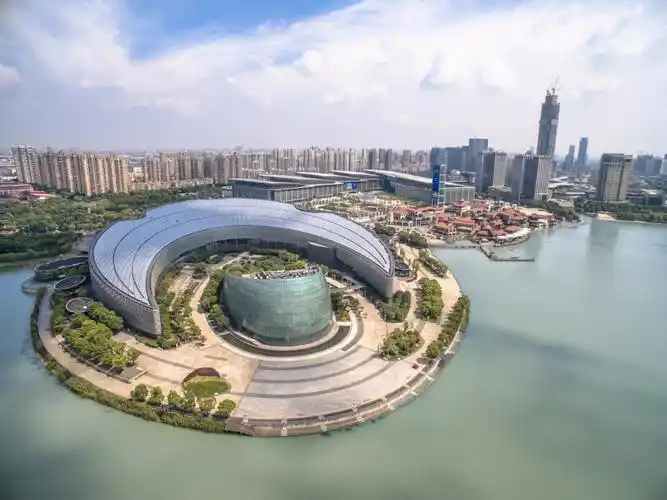 园区又火了!李易峰,张艺兴,唐嫣,赵丽颖一大波明星正在靠近!赶紧去邂