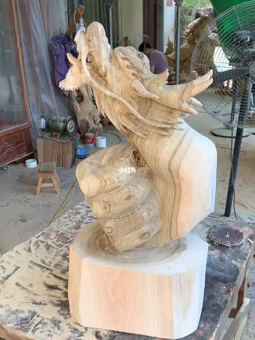 龙头老大木雕工艺品摆件