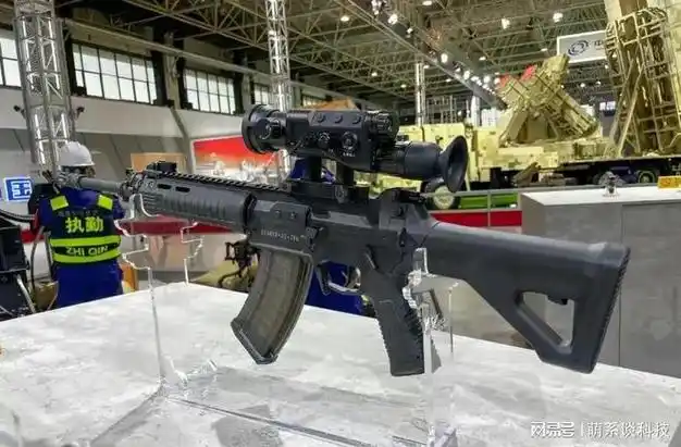 我军将全面淘汰95枪族转而快速列装20式突击步枪