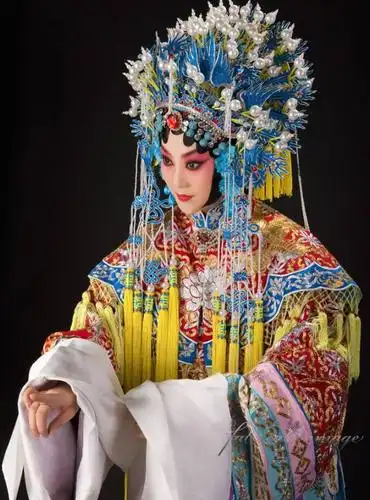 京剧惊艳剧照保存起来做手机壁纸刚刚好