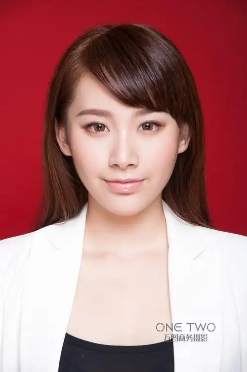 学生证件照专业拍摄-广州万图商务摄影