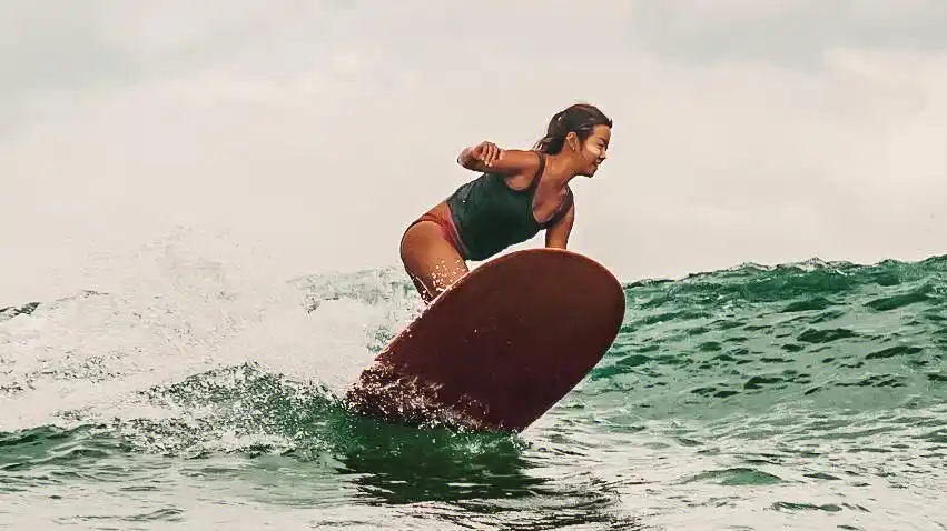 可能是被拍到了假的冲浪63surf