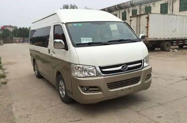 【临沂】2012年6月 九龙双燃料14座豪华型 黄色 手动挡