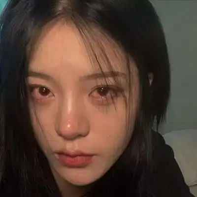 真人女头丧霸气高清伤感的高冷带丧真人女头图片