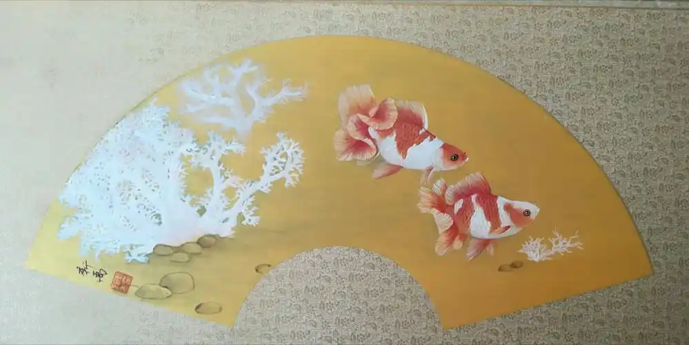 李新禹金笺金鱼扇面微展