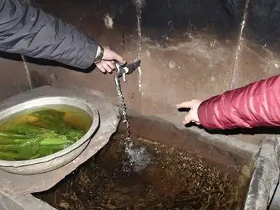 连日来,位于江苏省无锡市滨湖区胡埭镇鸿翔村徐家旦自来水管网改造