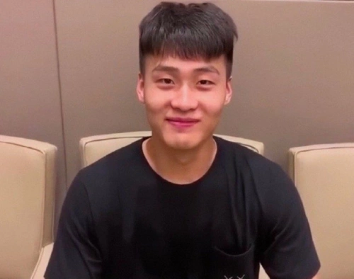 赵睿得知马尚跟腱断裂,流下眼泪!他是广东新领袖