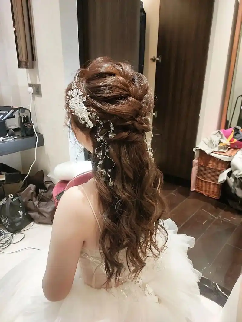 9890mdw新娘结婚晚宴造型发型 dream wedding婚纱摄影