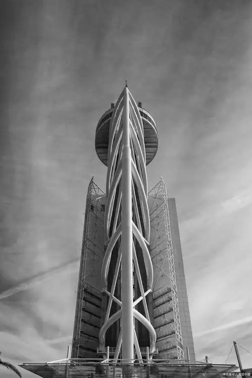 世界各地最奇特的建筑大揭秘,视觉盛宴!