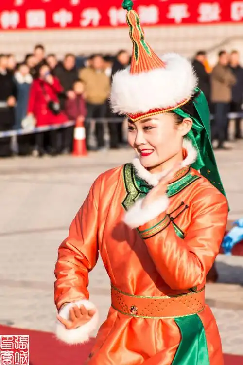 乌拉特前旗蒙古族祭火活动