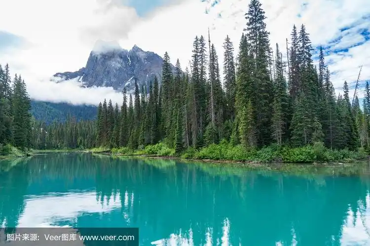 加拿大,幽鹤国家公园,翡翠湖,国内著名景点,班夫