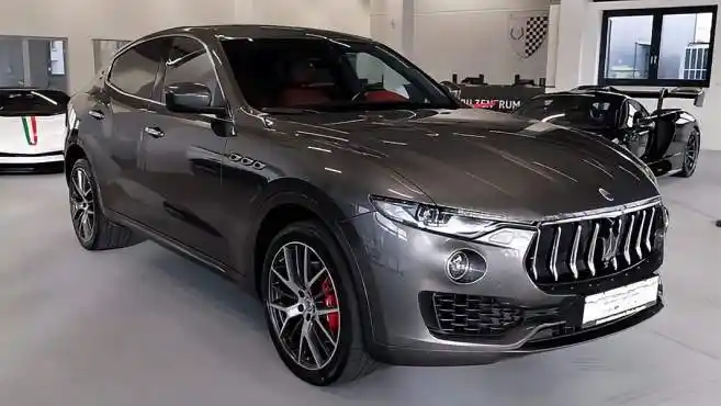 2022款玛莎拉蒂莱万特全方位展示,近距离了解后,买不买自己定-汽车