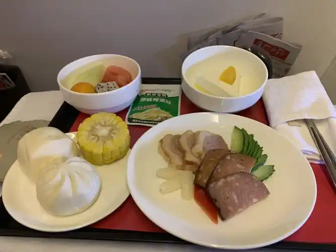 海南航空〕国内对角飞行商务舱,经济舱体验(上)