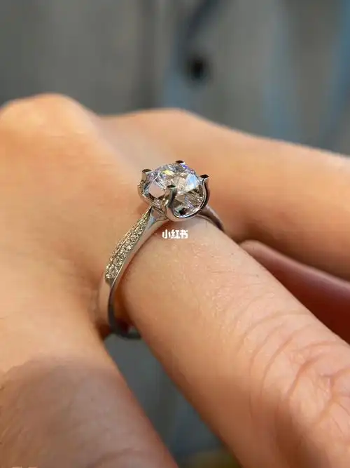 绝了这个经典四爪牛头款钻戒美到犯规07