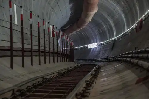 成都地铁9号线盾构穿越成贵高铁 5号线一二期41个车站全部封顶