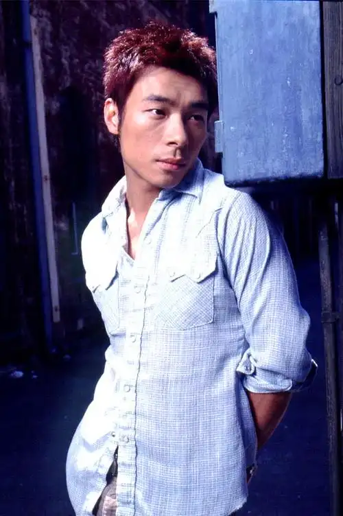 粤港十年网娱盛典最受欢迎男歌手候选许志安