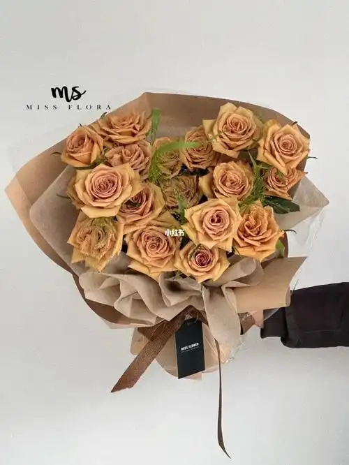 摩卡玫瑰花束