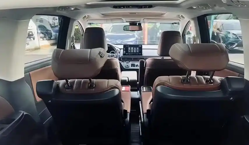 2024款奥德赛实车现身,新增幻夜套件,配置全面升级,空间更宽敞