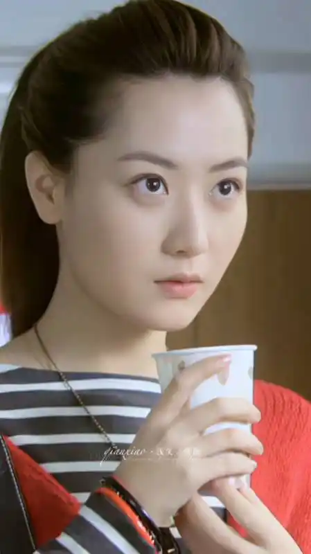 白冰#人与人之间,不过是一场以心换心!