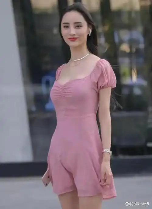 吴春怡"中国第一美腿车模",一个被模特事业耽误的高材研究生