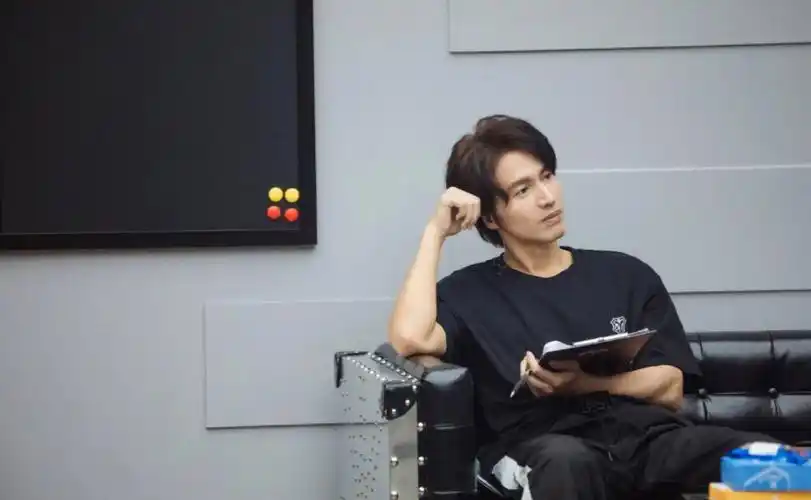 言承旭  不要再跟我讲好听话#言承旭真的是在很认真的想要反思  准汉