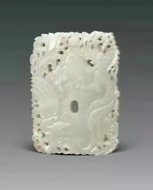 明清玉牌子明晚期以陆子冈治玉最为精妙后市把玉牌统称为子冈牌近年来