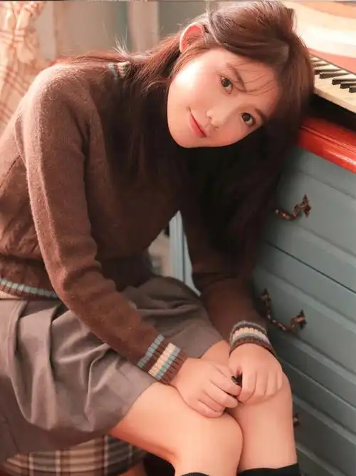 咱们的女主角是幸猴儿,一个非常努力开朗的女孩.