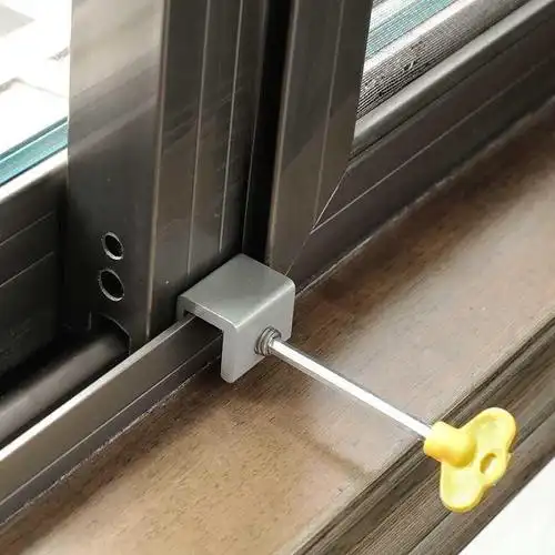 窗户卡位器纱窗限位器免打孔铝合金窗户塑钢平移纱窗固定器儿童