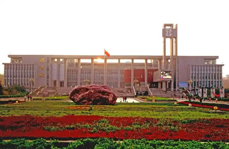 zhengzhou institute of science and technology