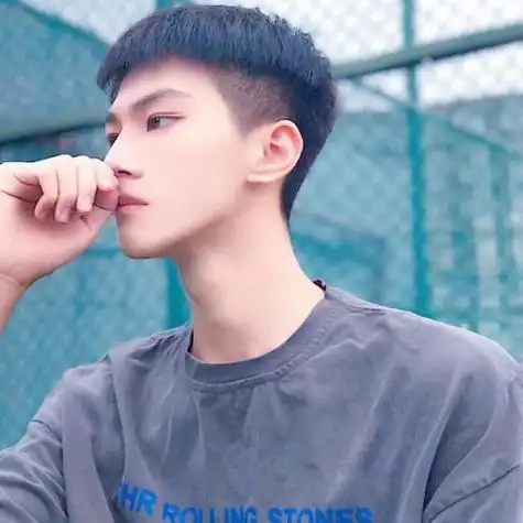 眼里容不得一粒沙子的男人冷酷的帅哥头像图片大全