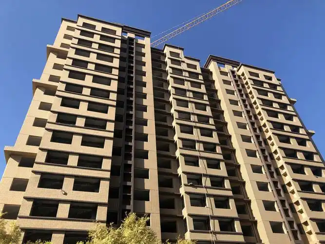 七中对面齐泰花园二期小高层,多层洋房在售,多层均价11500元/㎡!