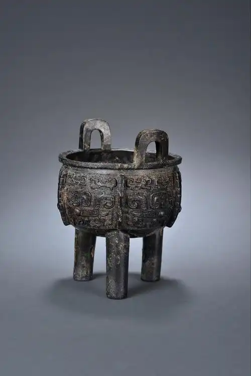 【商晚期 青铜兽面纹鼎】拍卖品_图片_价格_鉴赏_青铜器_雅昌艺术品
