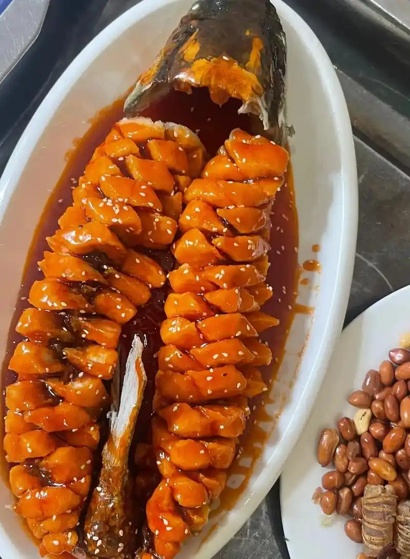 特色松鼠鱼等你品尝.合田迎宾楼#真材实料才能做出好味道 #唯 - 抖音