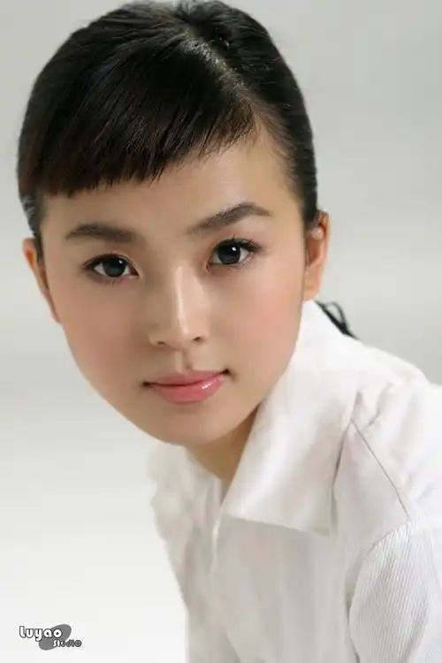 姚馨茜成百万宝贝拍撞车不拷贝范冰冰