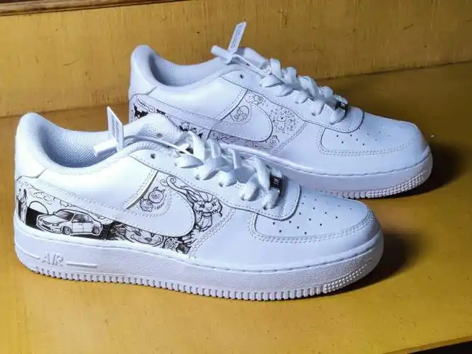af1纯白手绘
