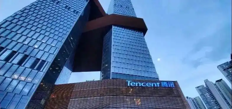 深圳市腾讯计算机系统有限公司成立于 1998 年11 月 ,由马化腾,张志东